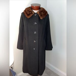 VINTAGE Black Cashmere Fur collar Pioneer Coat Co. for Hudson Belk Retro 60’s M
